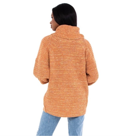 Free People Leo Cowl Neck Sweater Petal Combo NWOT - Picture 4 of 13